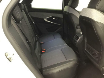 PEUGEOT 3008 PHASE 4 GT 1.2 HYBRID 145
