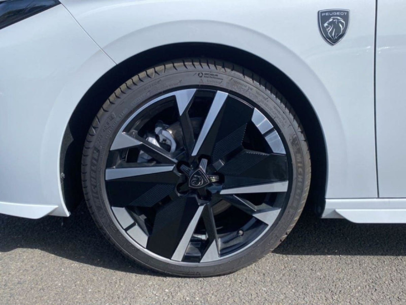 PEUGEOT 308 308 1.2 HYBRID 145CH E-DCS6 GT