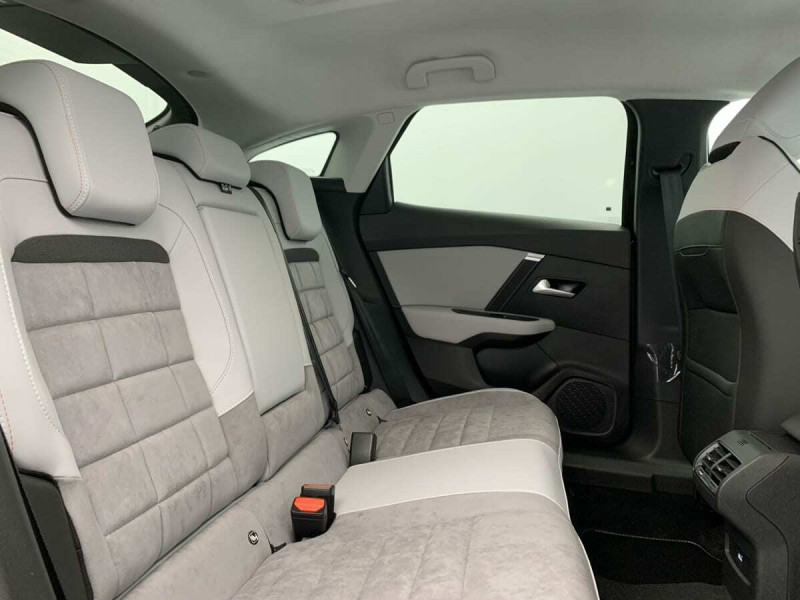CITROEN C4 PURETECH 130 EAT8 MAX