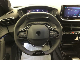 PEUGEOT 2008 HYBRID 145 GT 1.2 HYBRID 136