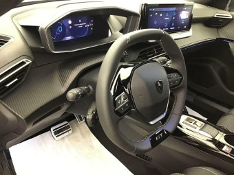 PEUGEOT 2008 HYBRID 145 GT 1.2 HYBRID 136