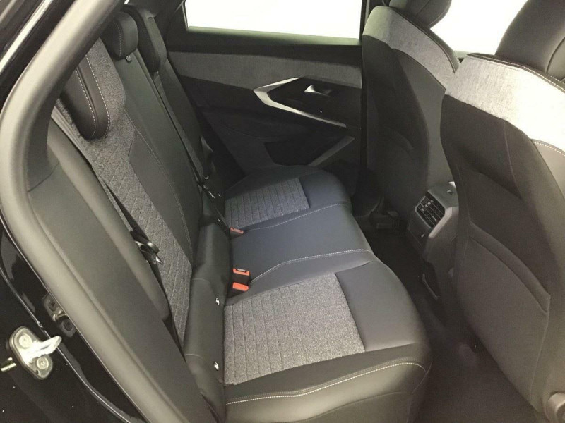 PEUGEOT 3008 HYBRID 145 ALLURE