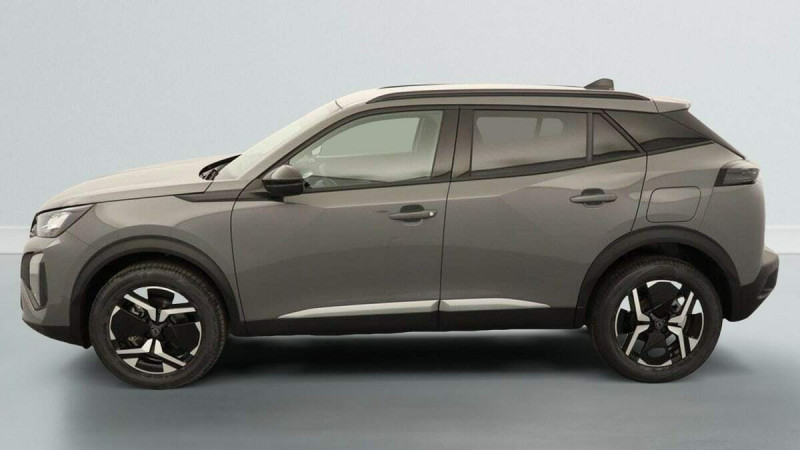 PEUGEOT 2008 ALLURE HYBRID 145 E-DSC6