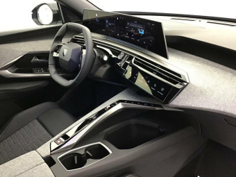 PEUGEOT 3008 HYBRID 145 E-DCS6 ALLURE