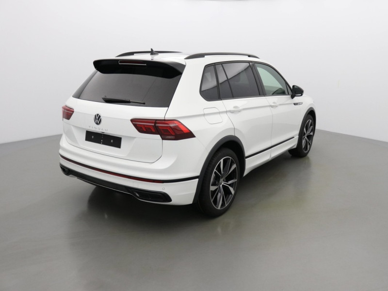 VOLKSWAGEN TIGUAN R-LINE 150 TDI DSG-7