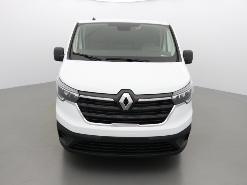RENAULT TRAFIC 3 FOURGON L2H1 CONFORT 130 BLUE DCI