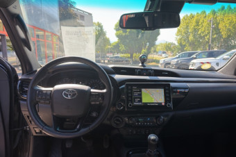 TOYOTA HILUX 2.8 204 INVINCIBLE BVM HARD-TOP