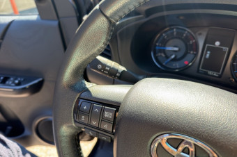 TOYOTA HILUX 2.8 204 INVINCIBLE BVM HARD-TOP