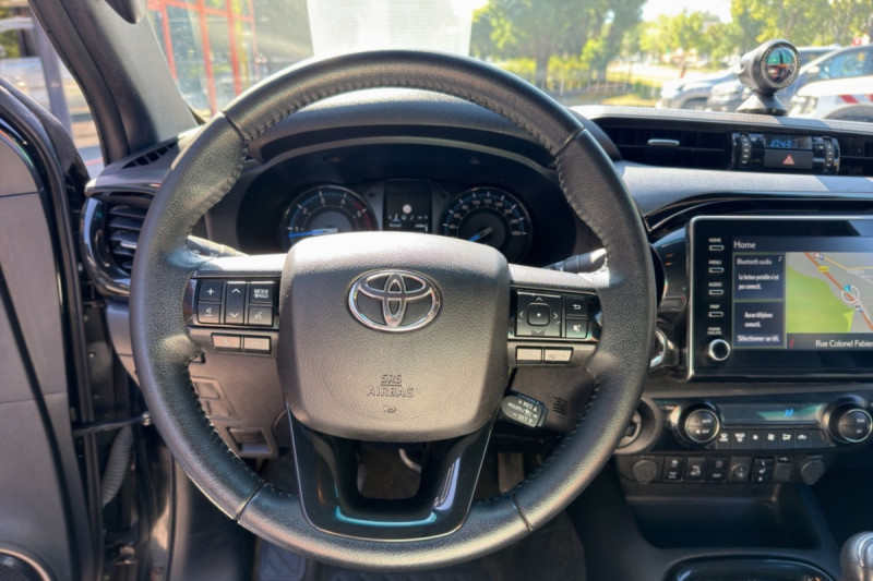 TOYOTA HILUX 2.8 204 INVINCIBLE BVM HARD-TOP
