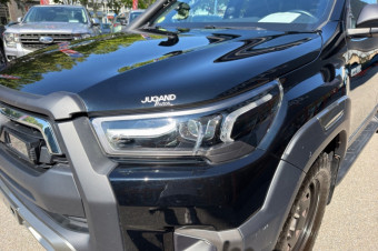 TOYOTA HILUX 2.8 204 INVINCIBLE BVM HARD-TOP