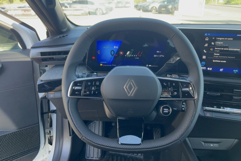 RENAULT CLIO 6 TCE 115 EDC TECHNO PLUS