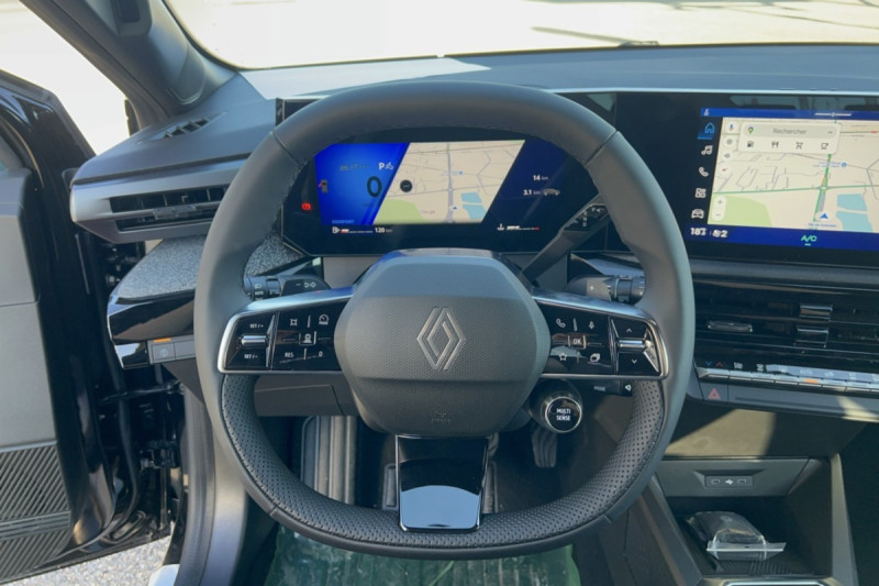 RENAULT CLIO 6 TCE 115 EDC TECHNO