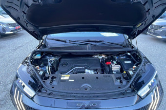 PEUGEOT 5008 HYBRID 145 E-DCS6 ALLURE PLUS