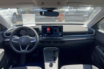 VOLKSWAGEN T-ROC ETSI 150 DSG LIFE PLUS
