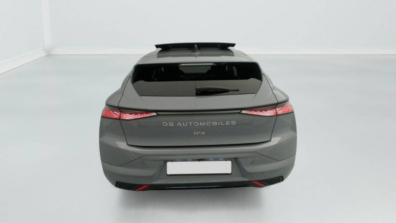 DS N 4 HYBRIDE 145 E-DCT6 ETOILE - ALCANTARA