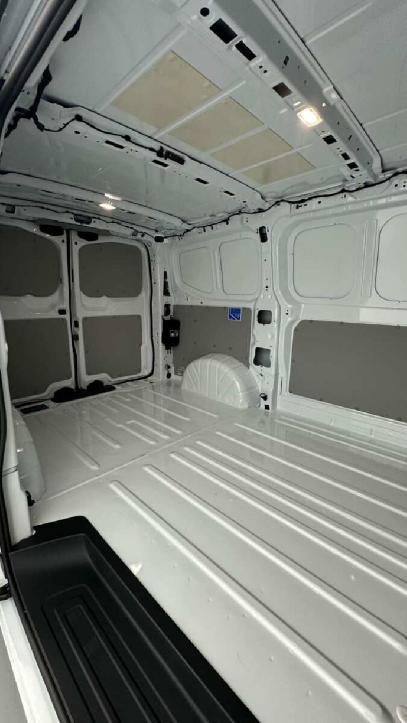VOLKSWAGEN TRANSPORTER TRANSPORTER T7 VAN L1 2.0 TDI 150CH BUSINESS BVA8