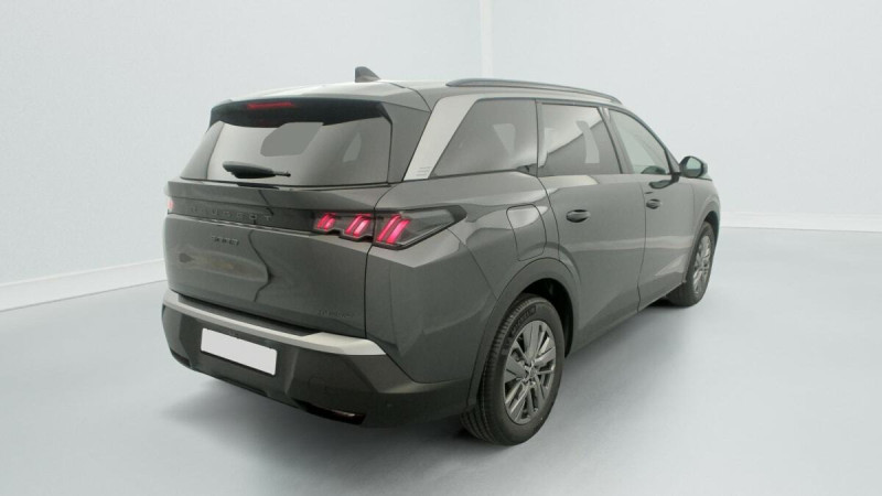 PEUGEOT 5008 HYBRID 145 E-DCS6 ALLURE