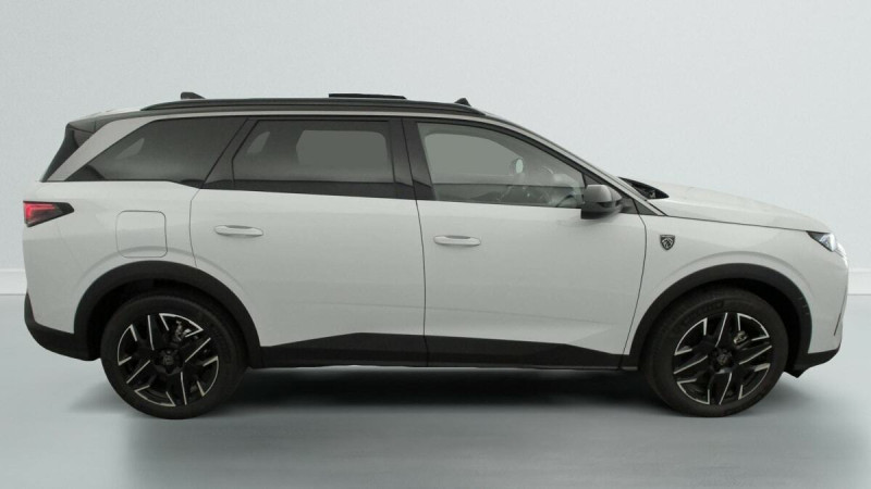 PEUGEOT 5008 HYBRID 145 E-DCS6 GT