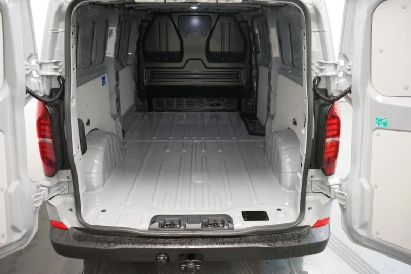 VOLKSWAGEN TRANSPORTER V L2H1 2.0 TDI 150 BVA8 BUSINESS