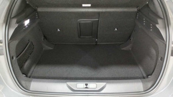 PEUGEOT 308 308 HYBRID 145 E-DCS6 GT