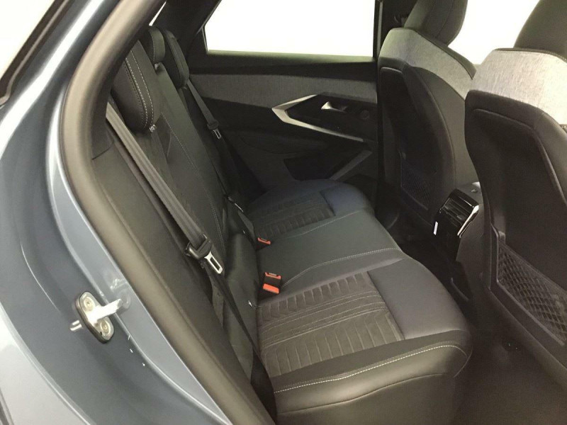 PEUGEOT 3008 PHASE 4 GT EXCLUSIVE 1.2 HYBRID 145