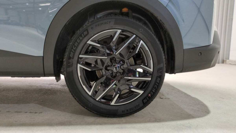 PEUGEOT 5008 HYBRID 145 CH E-DCS6 ALLURE