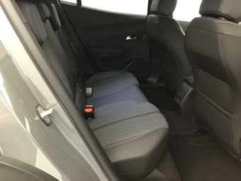 PEUGEOT 2008 HYBRID 145 ALLURE 1.2 HYBRID 136
