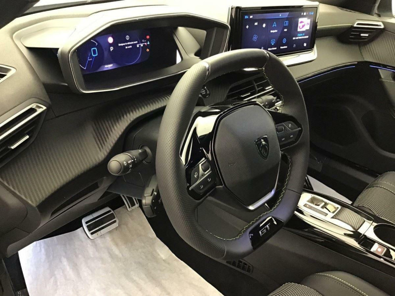 PEUGEOT 2008 HYBRID 145 GT 1.2 HYBRID 136