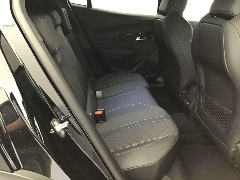 PEUGEOT 2008 HYBRID 145 GT 1.2 HYBRID 136