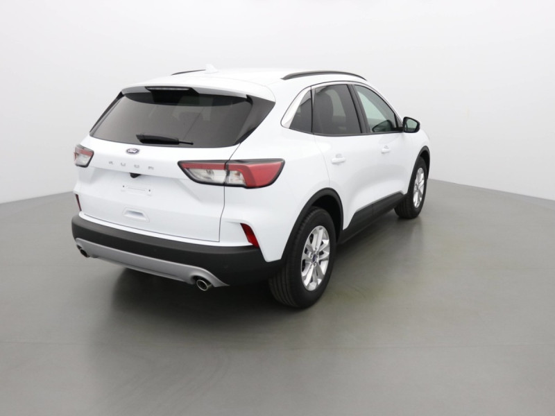 FORD KUGA 3 TITANIUM 150 ECOBOOST
