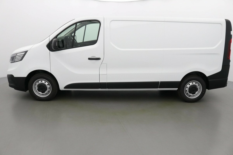 RENAULT TRAFIC 3 FOURGON L2H1 CONFORT 130 BLUE DCI