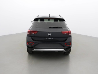 VOLKSWAGEN T-ROC LIFE 150 TSI