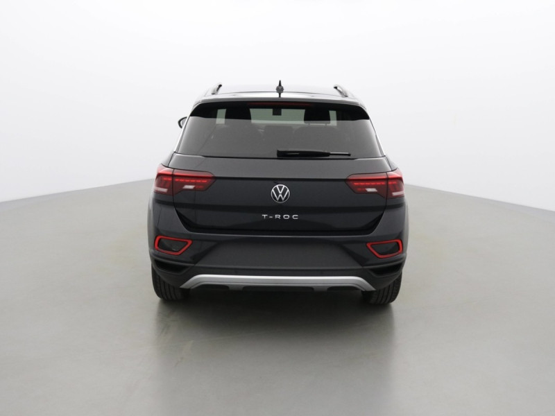 VOLKSWAGEN T-ROC LIFE 150 TSI