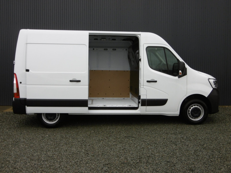 RENAULT MASTER L2H2 CONFORT 145 BLUE DCI