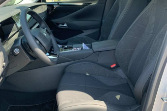 DS N 4 HYBRIDE 145 E-DCT6 ETOILE - ALCANTARA