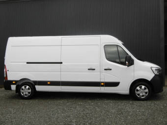 RENAULT MASTER L3H2 GRAND CONFORT 135 BLUE DCI