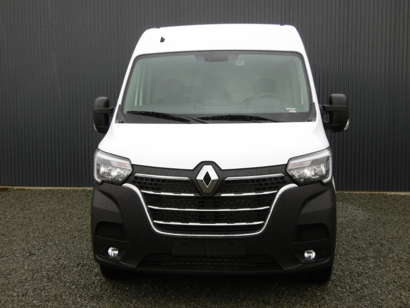 RENAULT MASTER L2H2 GRAND CONFORT 135 BLUE DCI