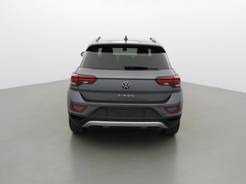 VOLKSWAGEN T-ROC LIFE 150 TSI
