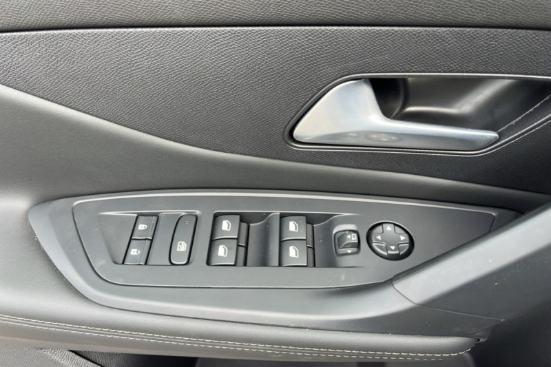 PEUGEOT 308 HYBRID 145 E-DSC6 ALLURE PLUS