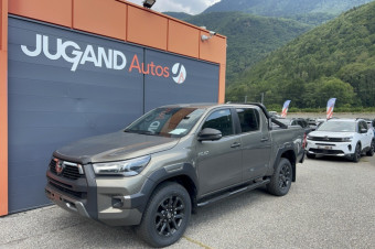 TOYOTA HILUX 2.8 204 BVA INVINCIBLE RIDEAU