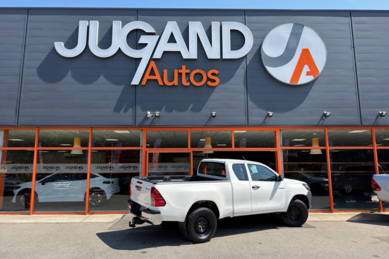 TOYOTA HILUX X-TRA CAB LECAP 2.4 150 PACK PLUS