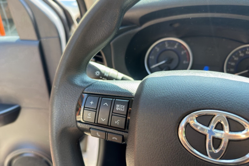 TOYOTA HILUX X-TRA CAB LECAP 2.4 150 PACK PLUS