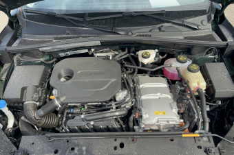 MG ZS 1.5 L HYBRID+ 195 CH LUXURY T.O