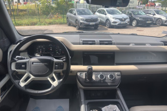 LAND ROVER DEFENDER P400 HSE