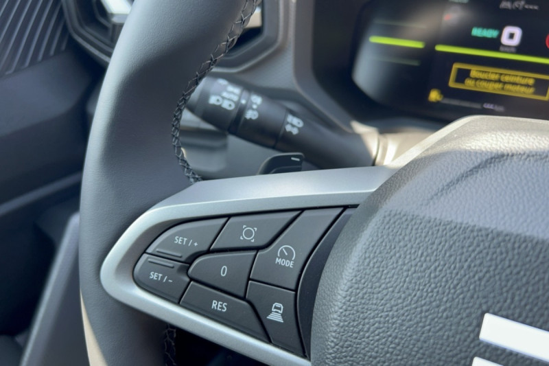 DACIA DUSTER HYBRID-G 150 4X4 JOURNEY CITY