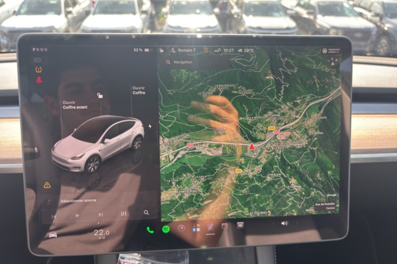 TESLA MODEL Y LONG RANGE AWD