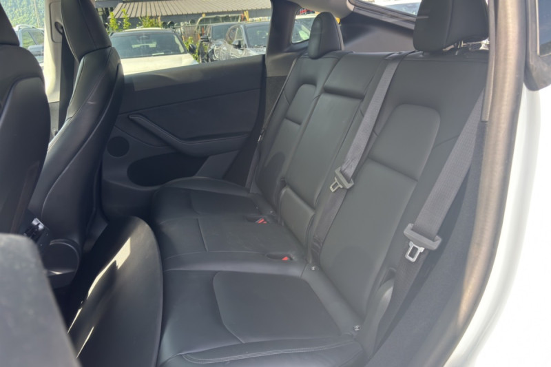 TESLA MODEL Y LONG RANGE AWD