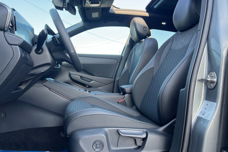 VOLKSWAGEN T-ROC ETSI 150 DSG7 R-LINE PLUS