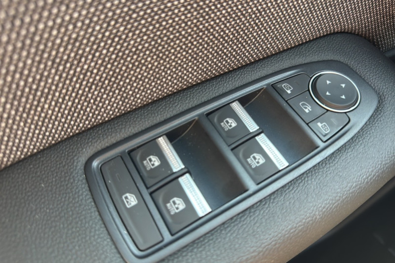 RENAULT CAPTUR E-TECH HYBRID 145 TECHNO PLUS