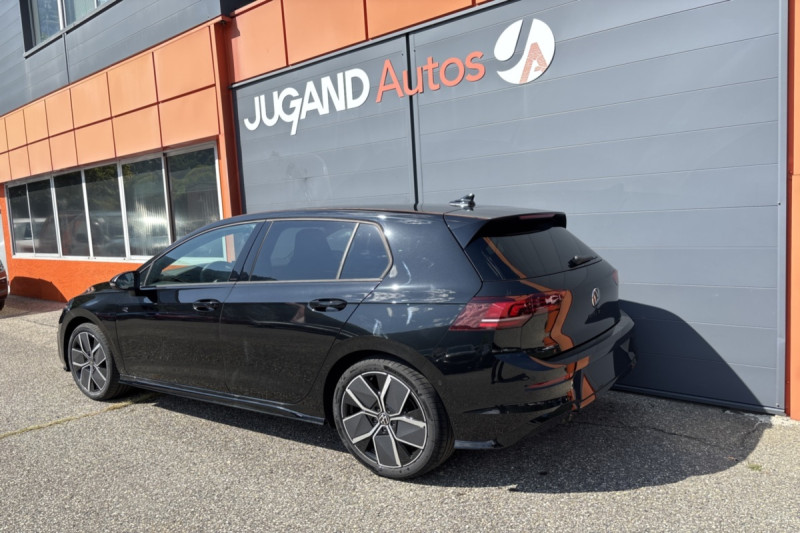 VOLKSWAGEN GOLF E-TSI 150 DSG R-LINE T.O 360